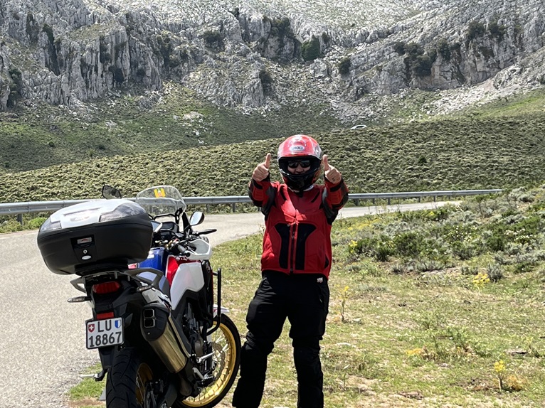 Gebirge Sardinien im Frühling 2023